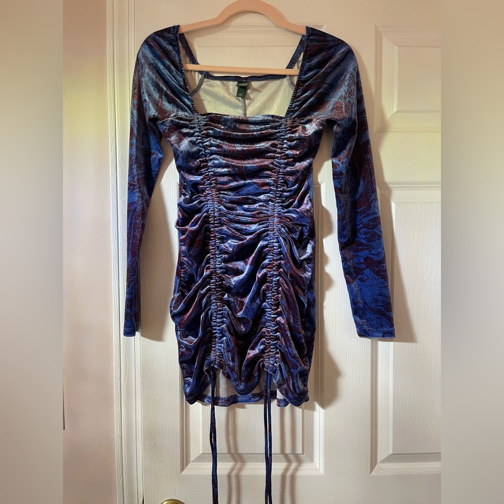Wild Fable Women's Long Sleeve Ruched Velvet Bodycon Dress Size S